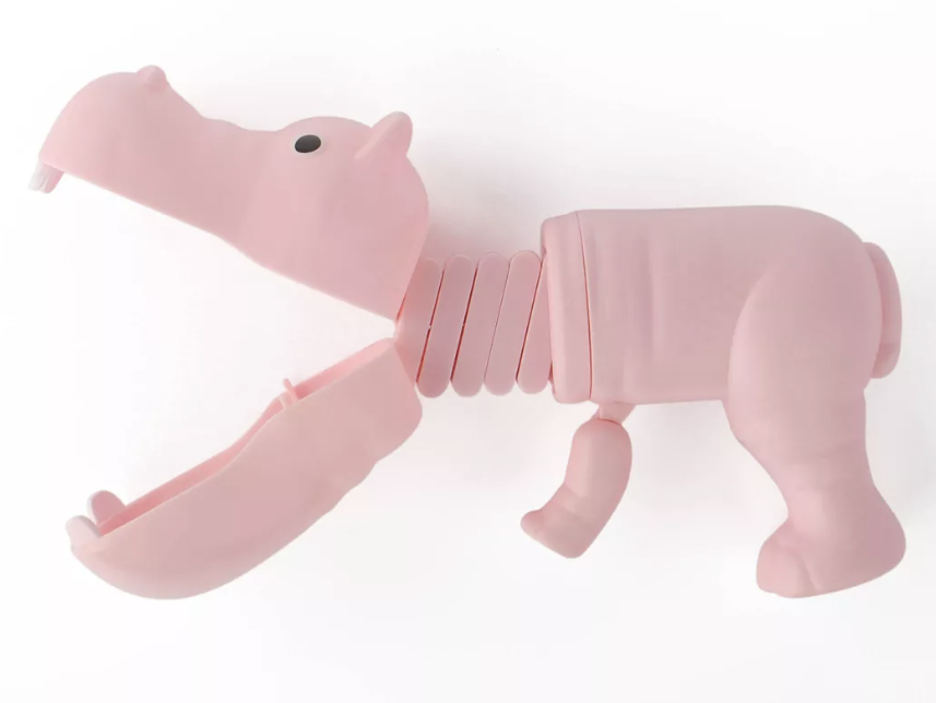 Animal Grabber Claw Toy – Choose Shark, Hippo, or Tiger (Ages 5+)