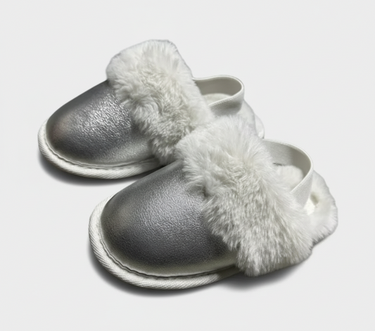 Cat & Jack Cozy Indoor Baby Slippers – Size L (9/10)